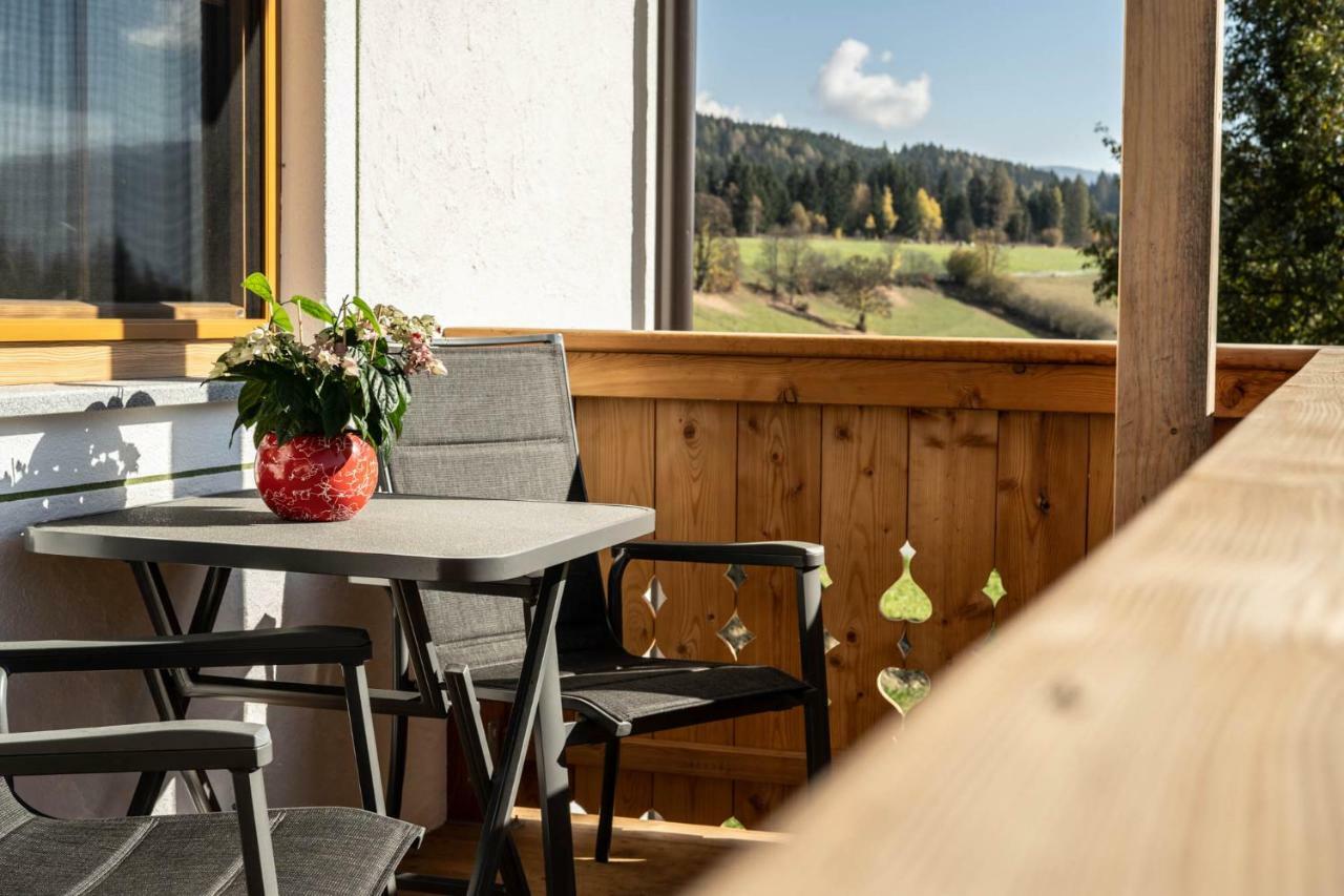 Biobauernhof Gast Apartment Mariapfarr Luaran gambar