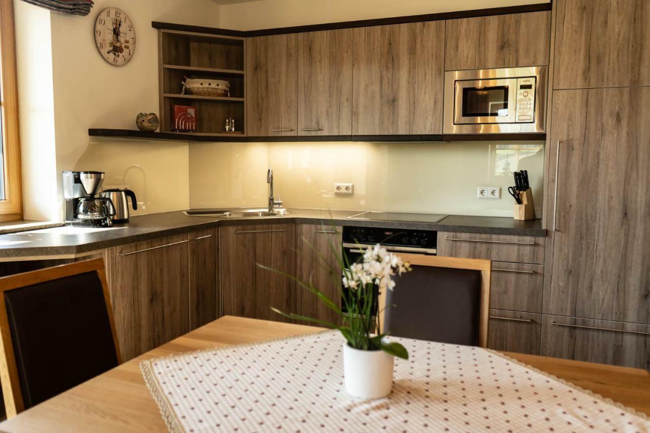 Biobauernhof Gast Apartment Mariapfarr Luaran gambar